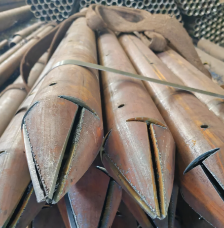 昌邑出尖打孔加工无缝注浆钢花管注浆管厂家